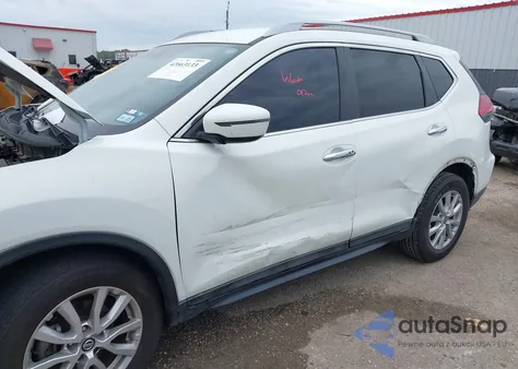 2017 Nissan Rogue Sv z USA, uszkodzony, nr VIN 5N1AT2MT7HC881975